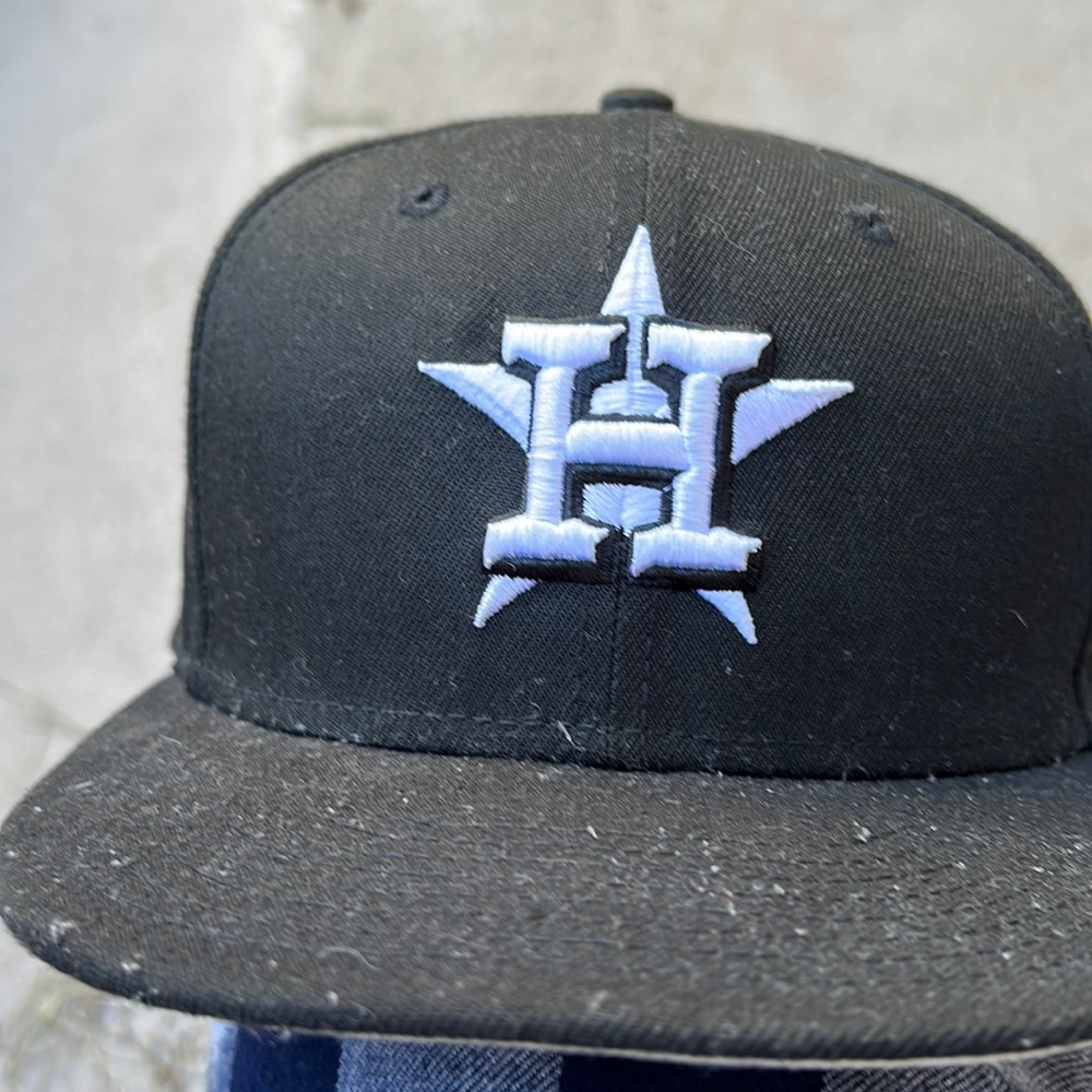 Houston fitted cap